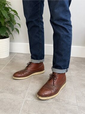 Red Wings Men's 8 E2  (3141) Brown Leather Chukka Boots - Classic Lace-Up Style.